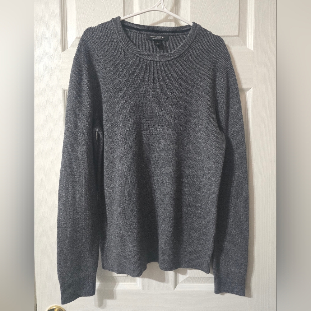 Banana Republic Supima Cotton Cable Knit Crewneck Sweater, Dark Gray, EUC!